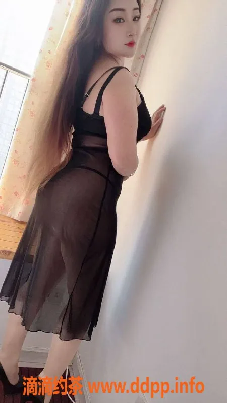 北京楼凤-北京美臀少妇，瑜伽女神，超会玩！