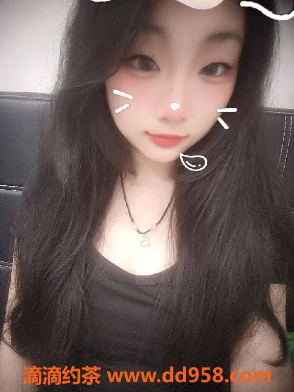 深圳楼凤-龙华区嫩妹萱萱，全套服务仅需1000p