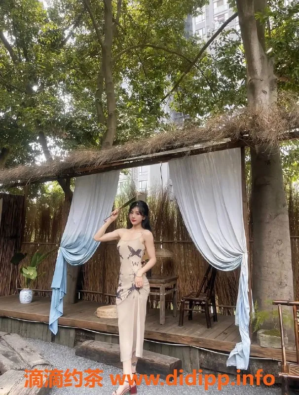 深圳楼凤-深圳南山秋子，1500元情趣制服诱惑服务