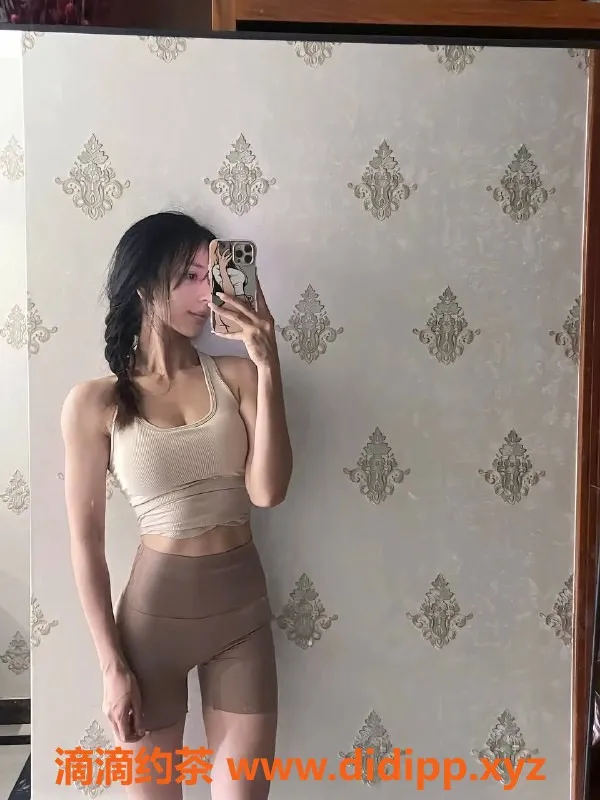 深圳楼凤-深圳南山秋子，1500元情趣制服诱惑服务