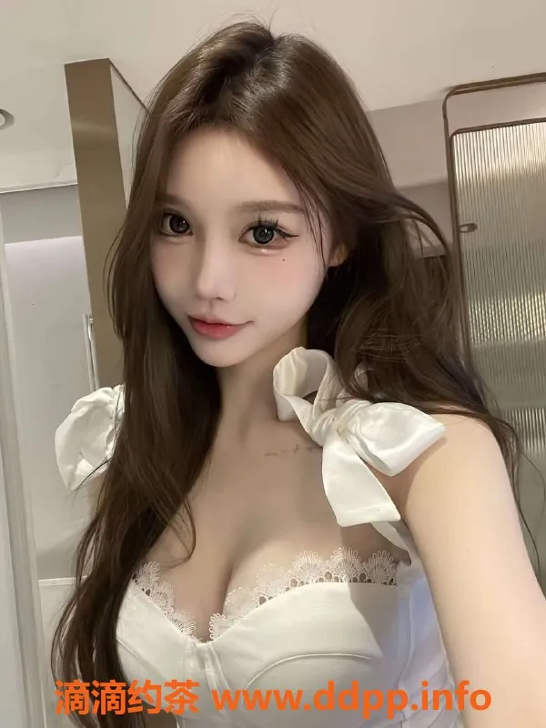 宁波楼凤-莉莉老师22岁，170cm，性感C罩杯，服务多样