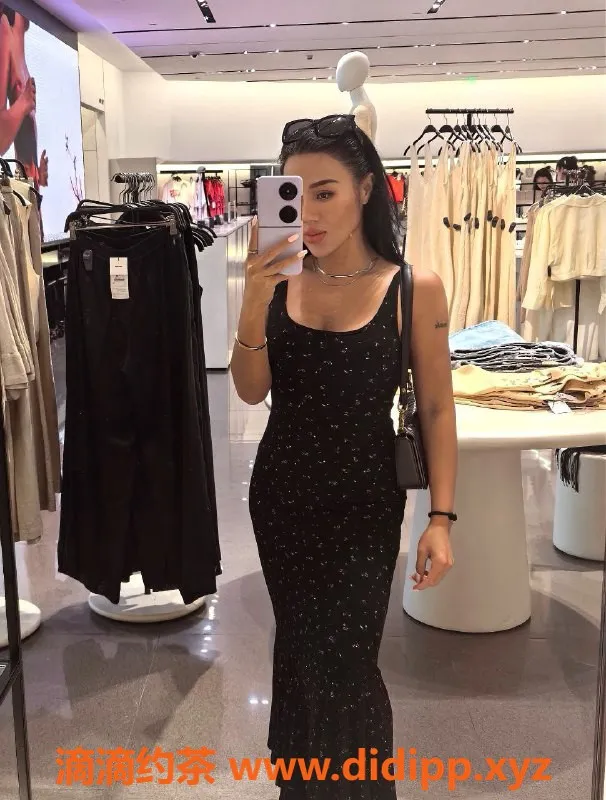 深圳楼凤-宝安卡西，155cm98斤，700元起服务