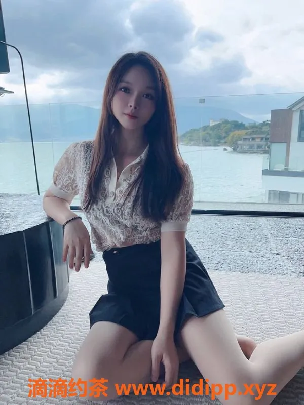 成都楼凤-太古里小雨，48kg嫩妹，服务超赞！