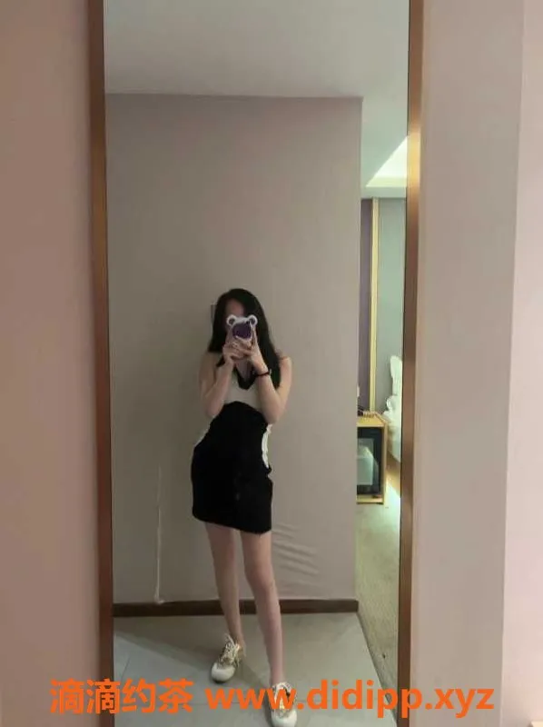 广州楼凤-广州黄埔零零后艾熙，20岁身高160，服务超棒！