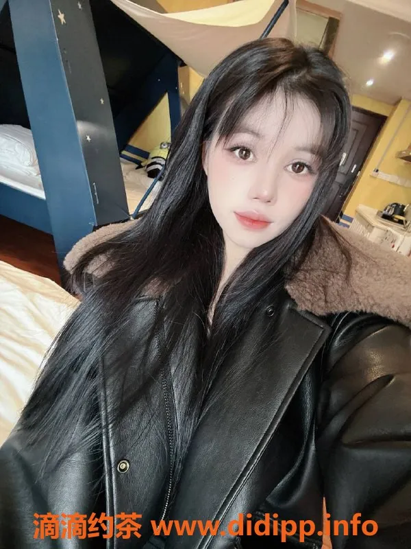 广州楼凤-广州番禺嫩妹颖儿，700p舌吻69服务