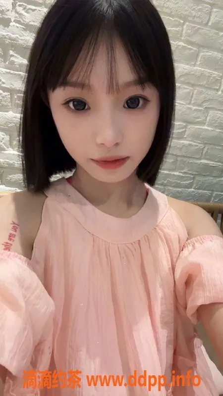 深圳楼凤-福田乐乐，163cm，45kg，800起送你女友般的体验