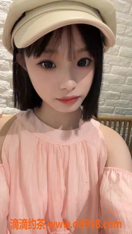 深圳楼凤-福田乐乐，163cm，45kg，800起送你女友般的体验