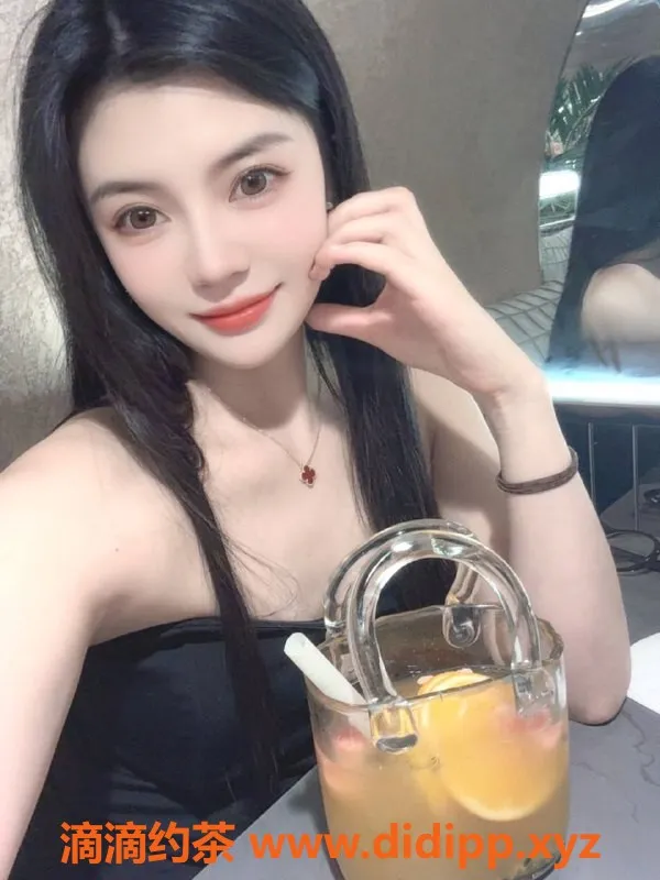 深圳楼凤-南山Lucky，165cm 45kg 23岁 超值服务等你来体验！