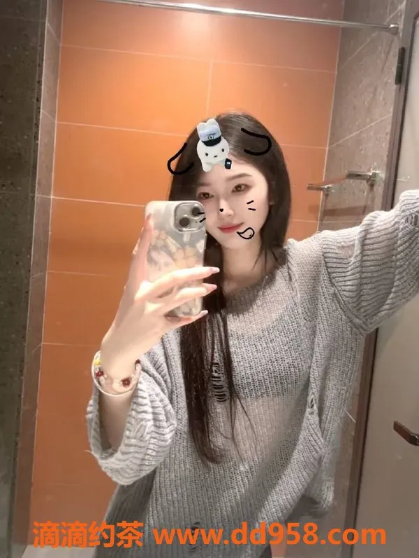 深圳楼凤-坂田九儿，20岁166cm，45kg，服务多样