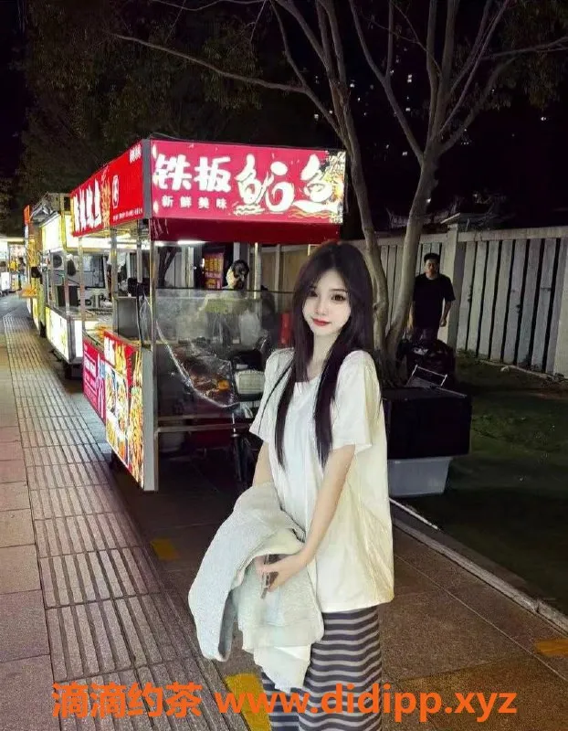 深圳楼凤-深圳龙华小雨，800元私密体验等你来