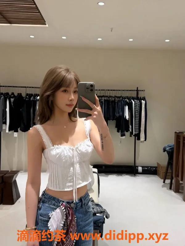 广州楼凤-广州白云柚子，800元随你挑选服务！