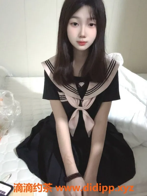 深圳楼凤-龙华榴莲妹妹，嫩妹服务仅需800p起