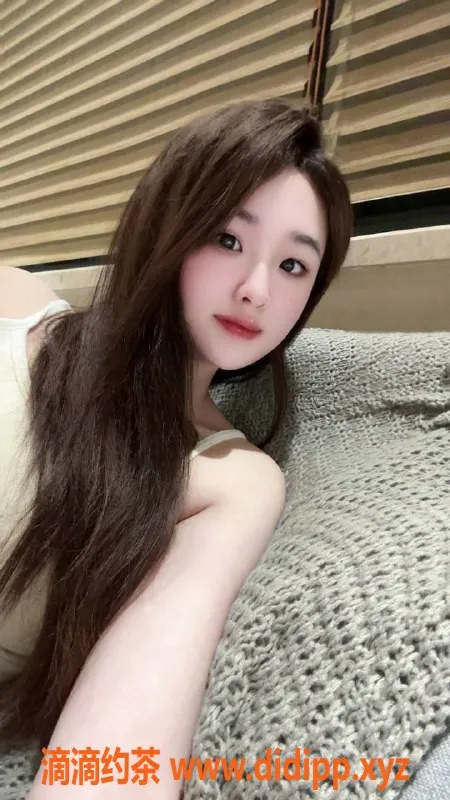 深圳楼凤-深圳宝安嫩妹小粤粤，1000元起服务！