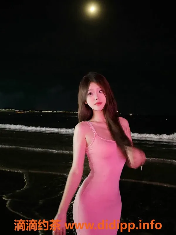 广州楼凤-金沙洲嫩妹若汐，800元享受舌吻与六九