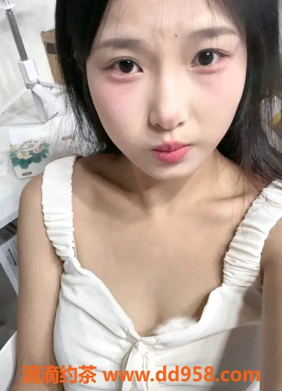 深圳楼凤-光明妍妍，156身高D围纯天然可爱女友