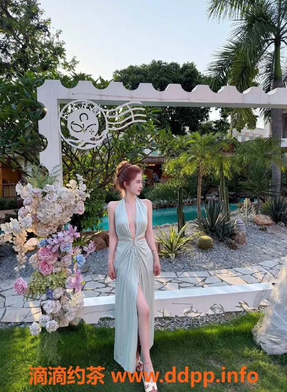 深圳楼凤-南山CC，99年御姐，167cm，46kg，最强足交体验