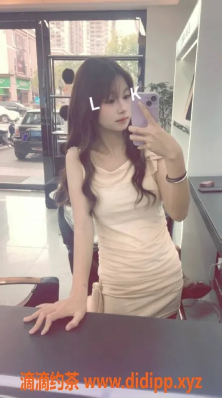 广州楼凤-广州番禺嫩妹佳佳，800元享六九服务