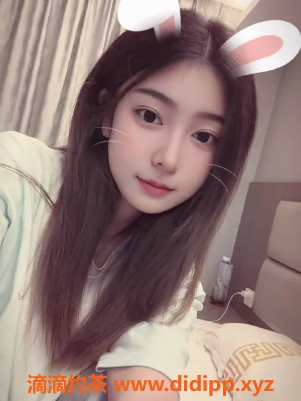 深圳楼凤-福田嫩妹萧薰儿，19岁162b，85斤只需1188元！