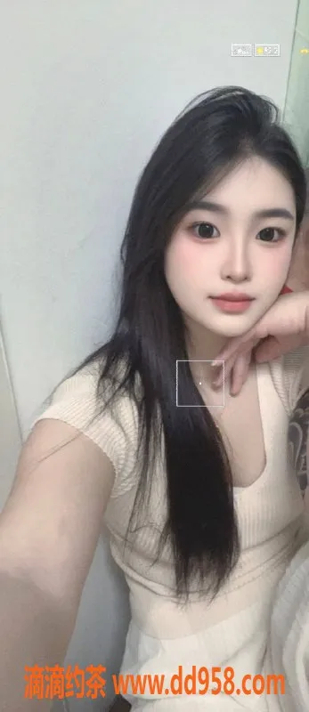 深圳楼凤-深圳宝安嫩妹诗诗，600元体验超值服务