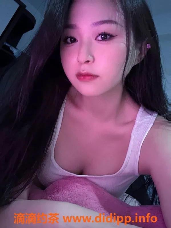 广州楼凤资源信息,广州越秀大胸美女欣欣，600元让你实现幻想