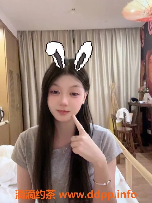 深圳楼凤-龙华苹果嫩妹，688p起享豪华服务