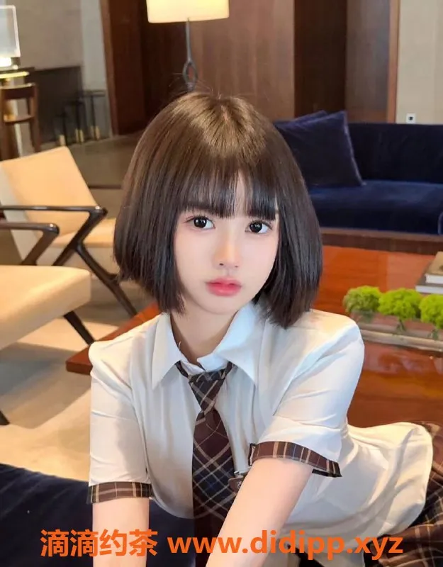 上海楼凤-浦东小甜馨，1600元45分钟服务