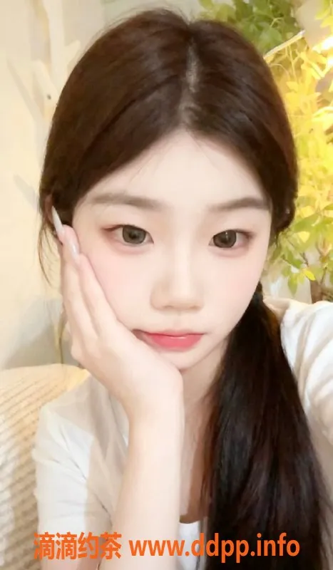 深圳楼凤资源信息,深圳福田依一嫩妹，舌吻专享，1000p起