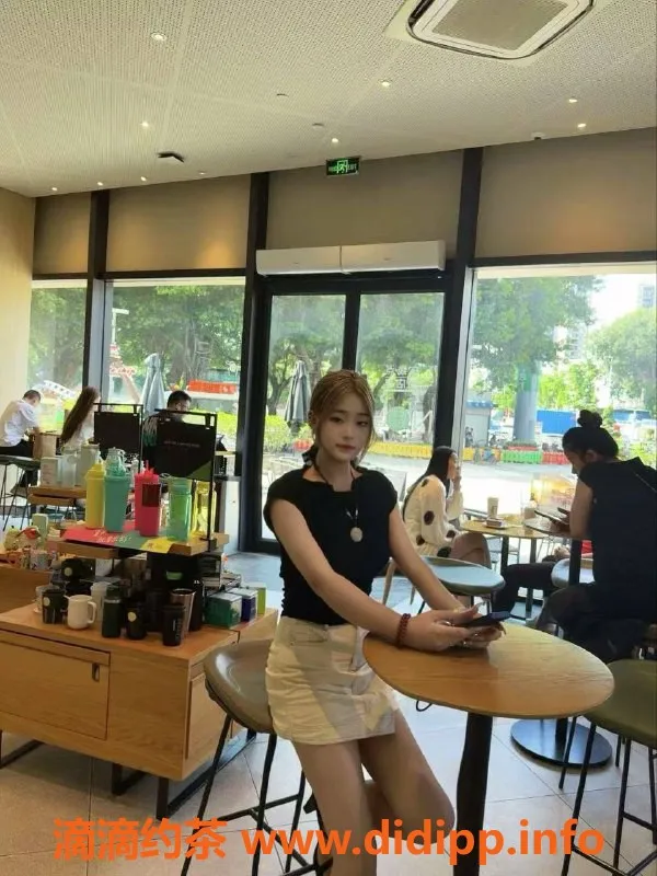 深圳楼凤资源信息,深圳福田嫩妹拾柒，1000元起，视频验证