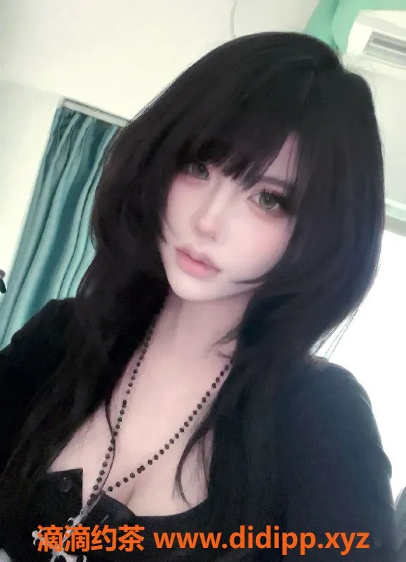 深圳楼凤-光明釉染 20岁 162D 109斤 价格1288P起