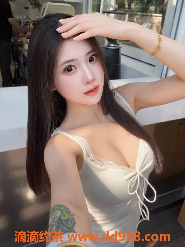 深圳楼凤资源信息,深圳龙华草莓怡，1500p嫩妹制服诱惑