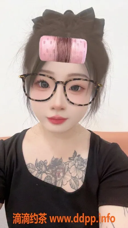 深圳楼凤-宝安珍珍妹，162cm，96斤，700起