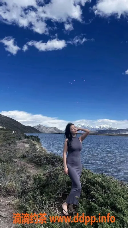 深圳楼凤-深圳165高23岁美女提供多项激情服务