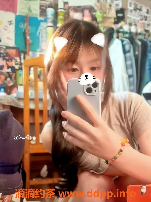 深圳楼凤-深圳南山小羊老师，1000p起，嫩妹舌吻服务