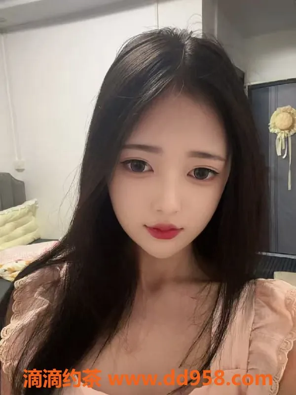 广州楼凤-番禺倩倩，700起的优质服务等你来体验！