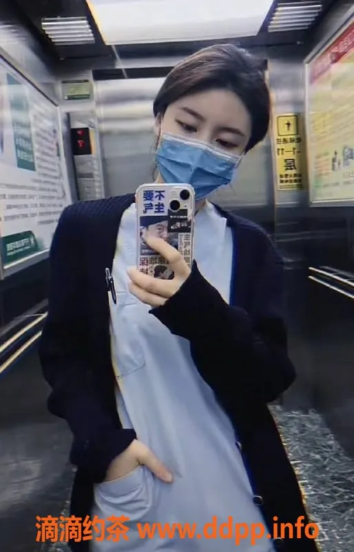 深圳楼凤-深圳南山沫沫，1200p享鸳鸯浴服务