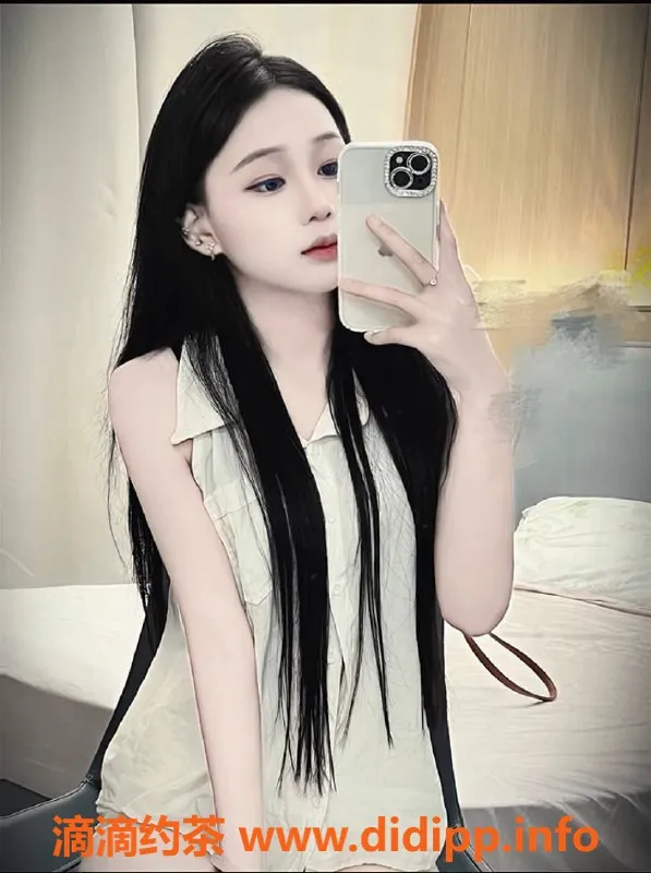 深圳楼凤-深圳宝安小不点，800p嫩妹制服服务