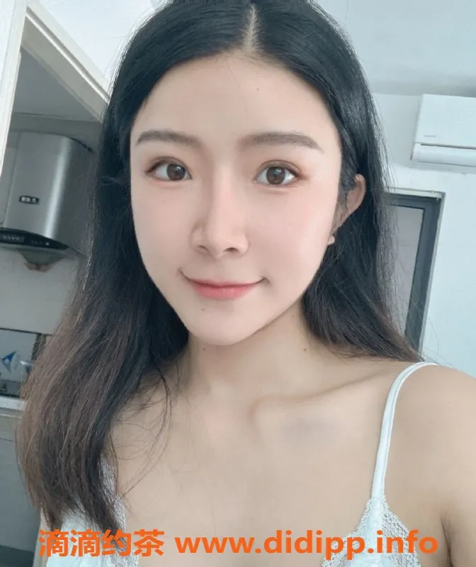 深圳楼凤资源信息,岗厦小艾，甜美服务，价格实惠