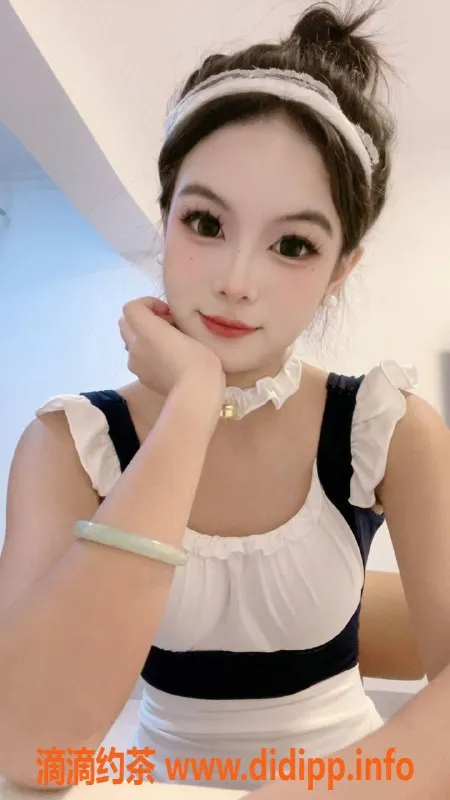 深圳楼凤-光明小白兔，800P嫩妹陪浴！