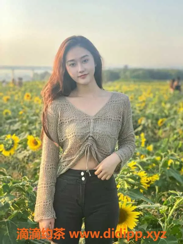 广州楼凤资源信息,天河高端极品阿宝，24岁168cm胸围36C