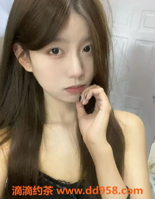 深圳抓龙筋-福田半裸丝足姐妹花，双飞抓龙筋只需488