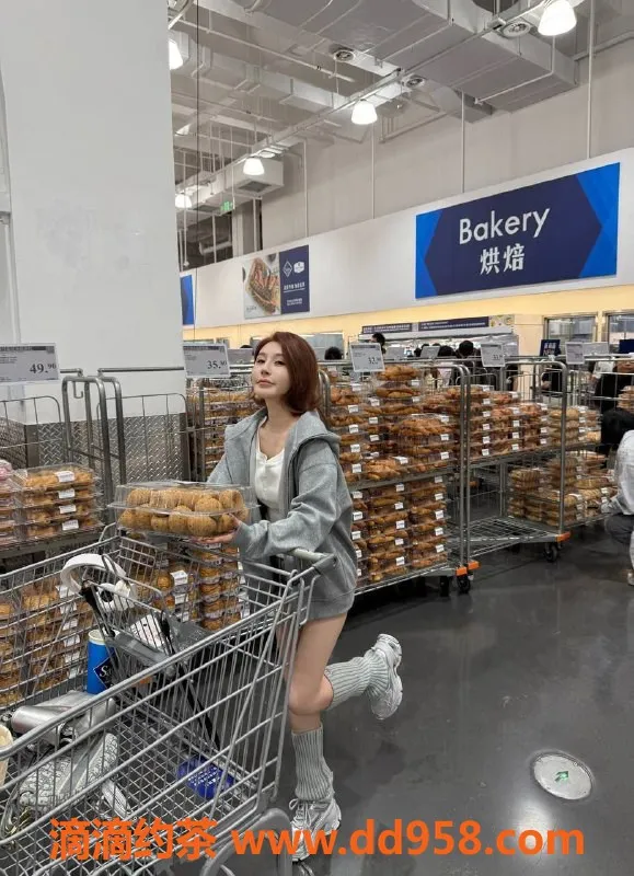 深圳楼凤-福田小雪，1200元起，热情服务等你来体验！