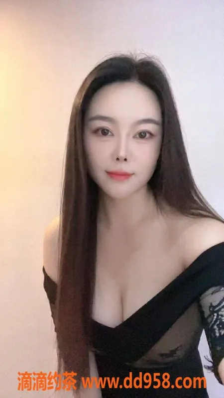 深圳楼凤资源信息,深圳龙岗雨晴，身材绝佳的老师，600p起价