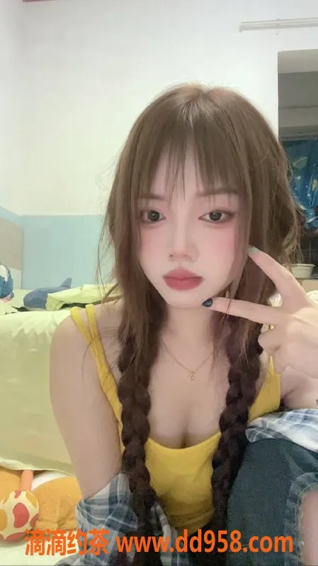 深圳楼凤-龙华欣怡，800元嫩妹服务等你来体验