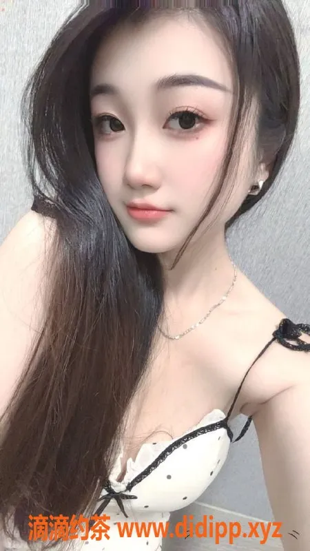 深圳楼凤-龙岗坂田雯雯，23岁身高160、49斤，服务热情