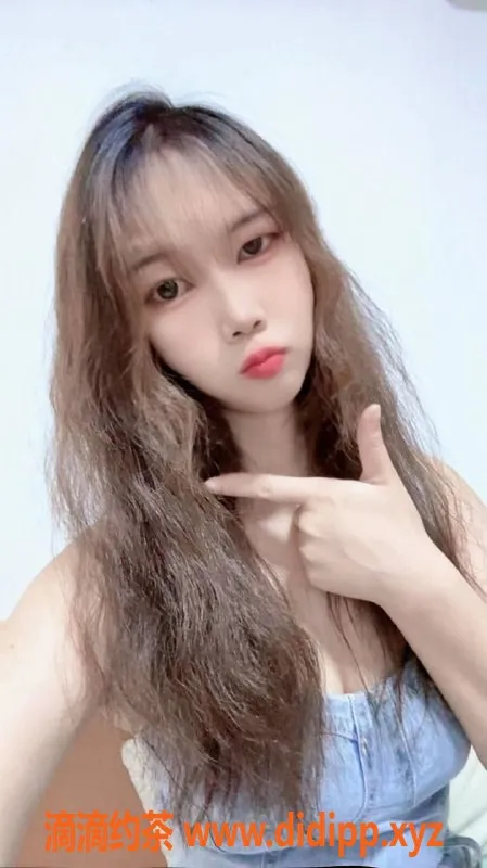 广州楼凤-天河黄埔小爱，视频验证，500元体验