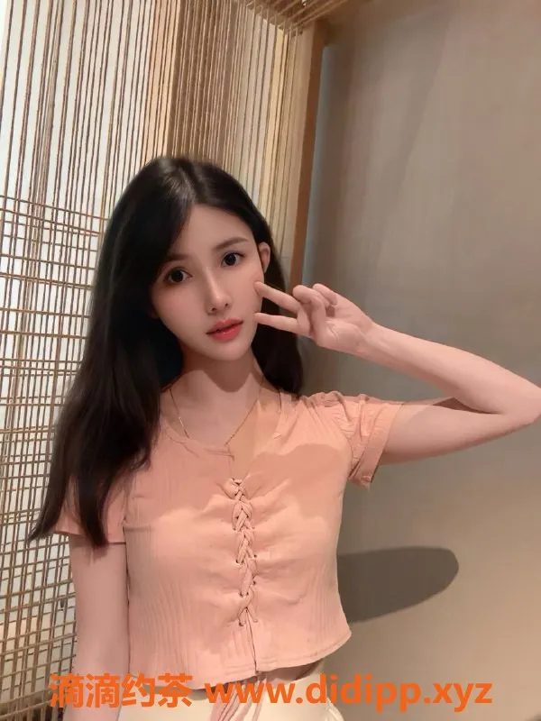 深圳楼凤-深圳小可，1300元享鸳鸯浴与六九服务