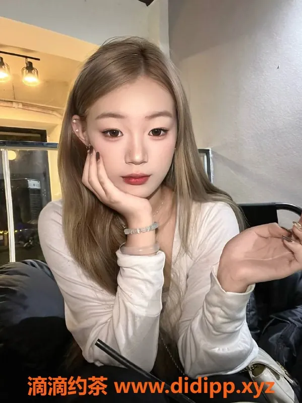 深圳楼凤资源信息,宝安媛媛，800元享鸳鸯浴与多重服务