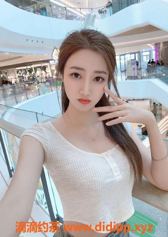 深圳楼凤资源信息,南山嫩妹依依，600元体验超值服务