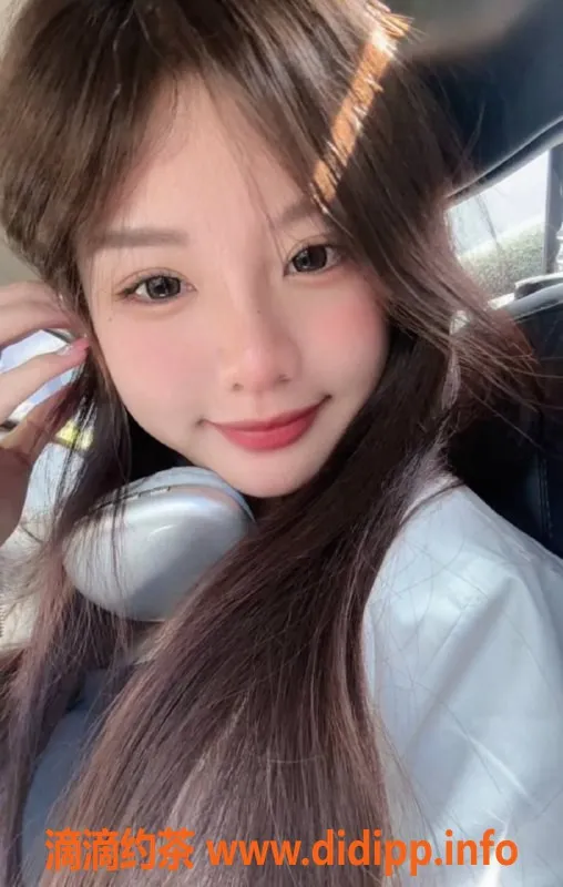 深圳楼凤资源信息,龙华托托：160cm、45kg，性感尤物等你来体验