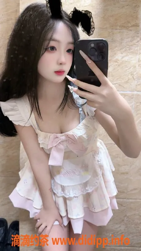 广州楼凤-广州海珠小倩，800元嫩妹服务等你来体验！